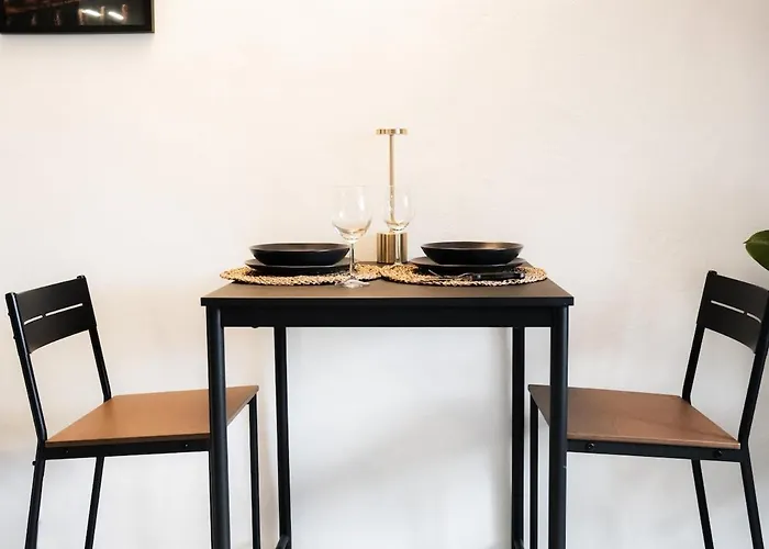 Cozy With A View Of The Mole Lejlighed *