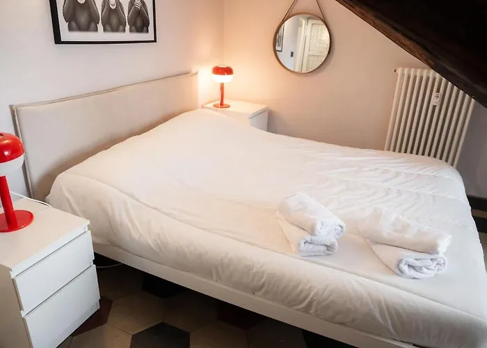 Cozy With A View Of The Mole