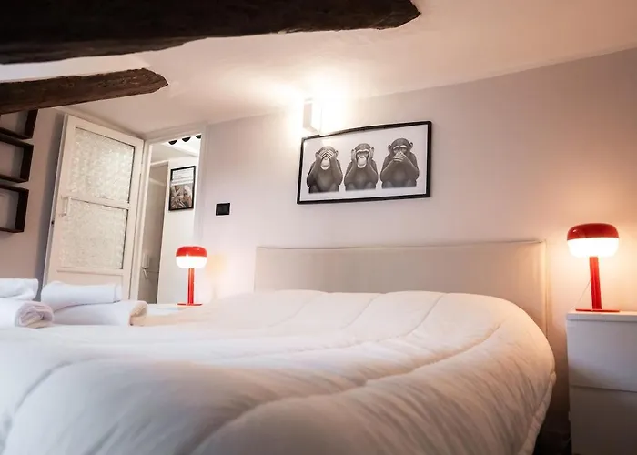 Cozy With A View Of The Mole *